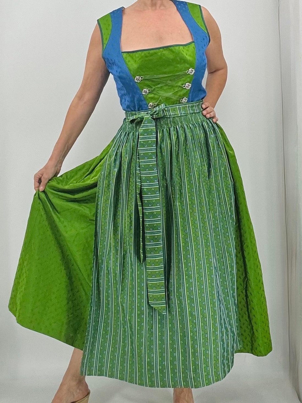 Vintage Traditional Alpine Dirndl Austrian Lederhosen Oktoberfest Peasant Dress